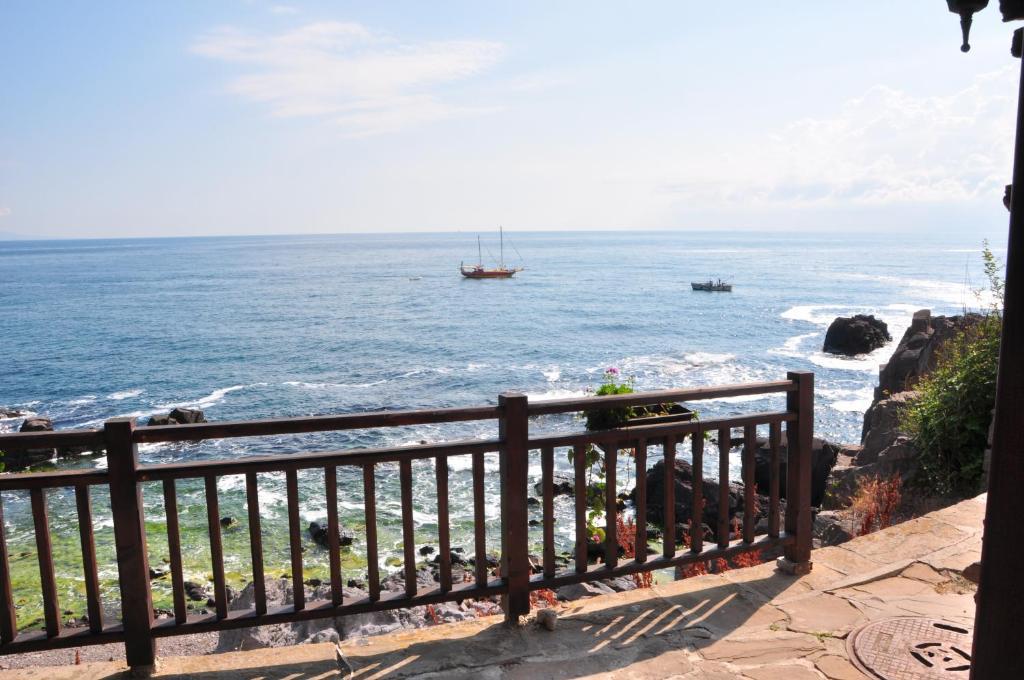 Deep Blue Guest House Sozopol Pokoj fotografie